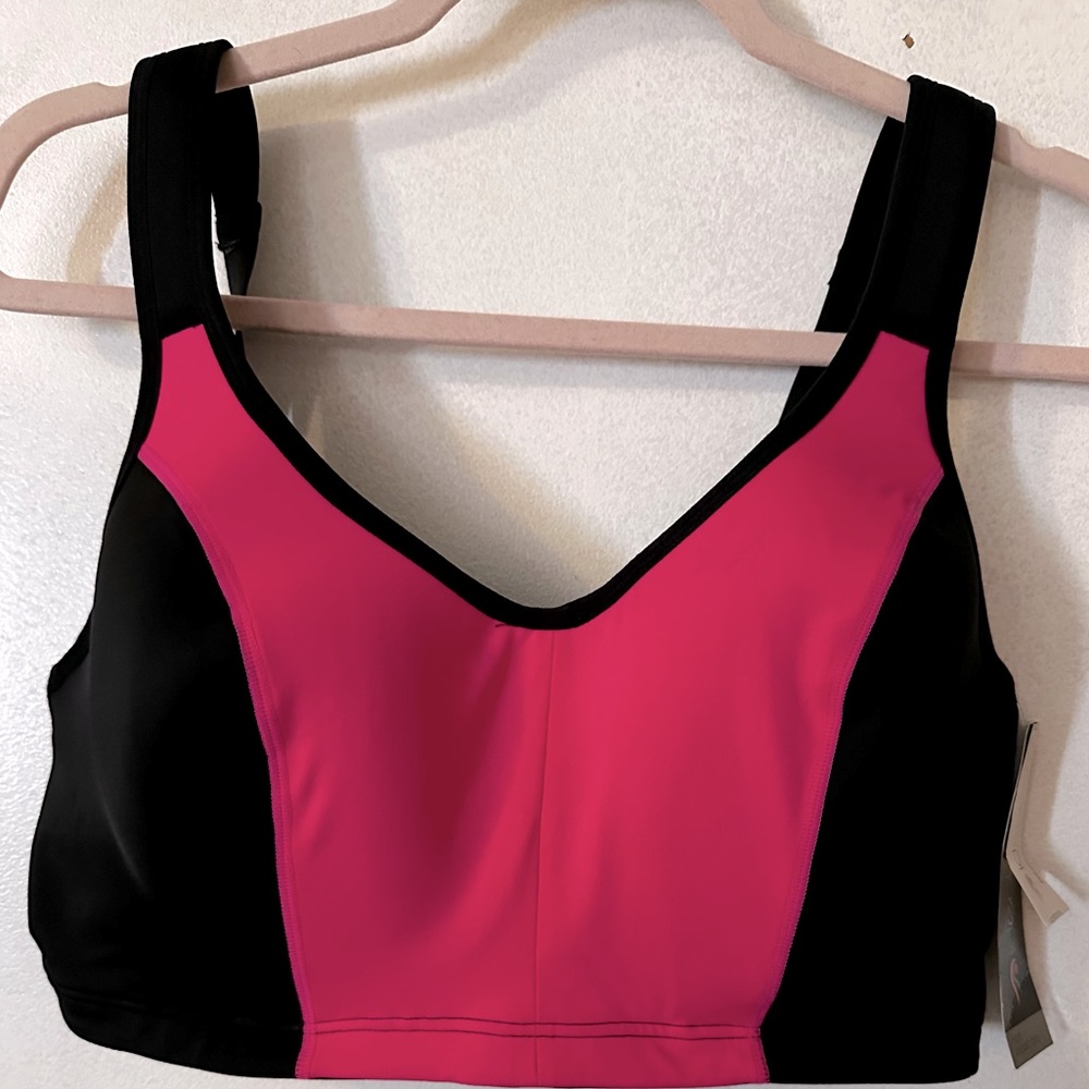 Women’s sports bra, size 42D, brand new w/tags
